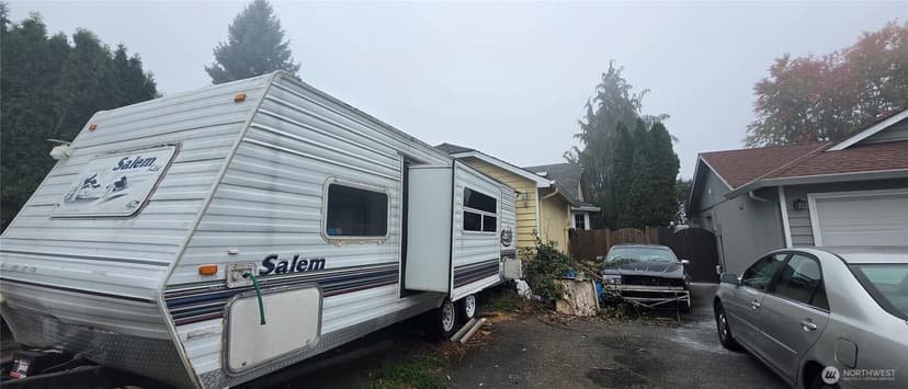 Property photo for 717 SW 90th Street, Everett photo 2