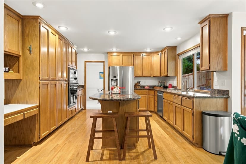 Property photo for 15452 SE 67TH ST, Bellevue photo 10