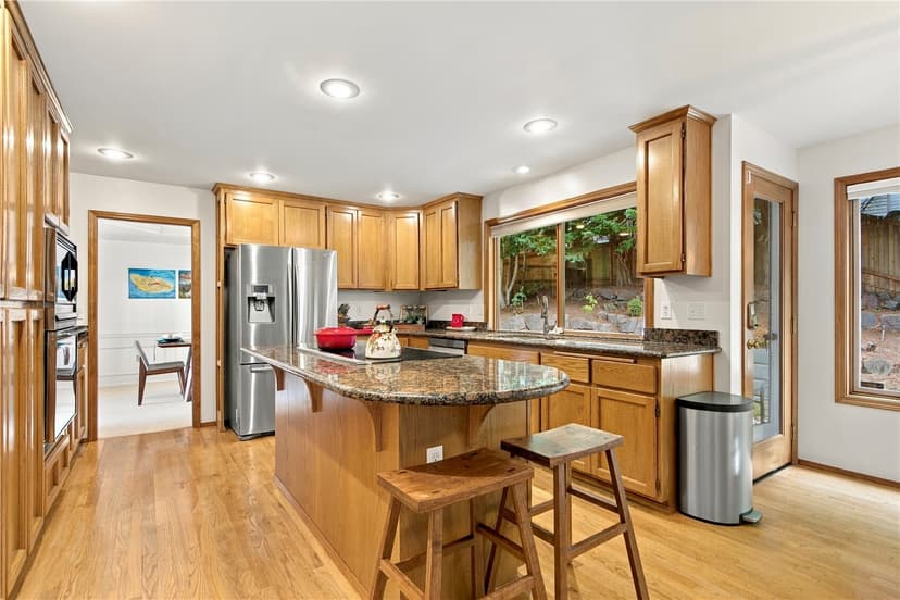Property photo for 15452 SE 67TH ST, Bellevue photo 11