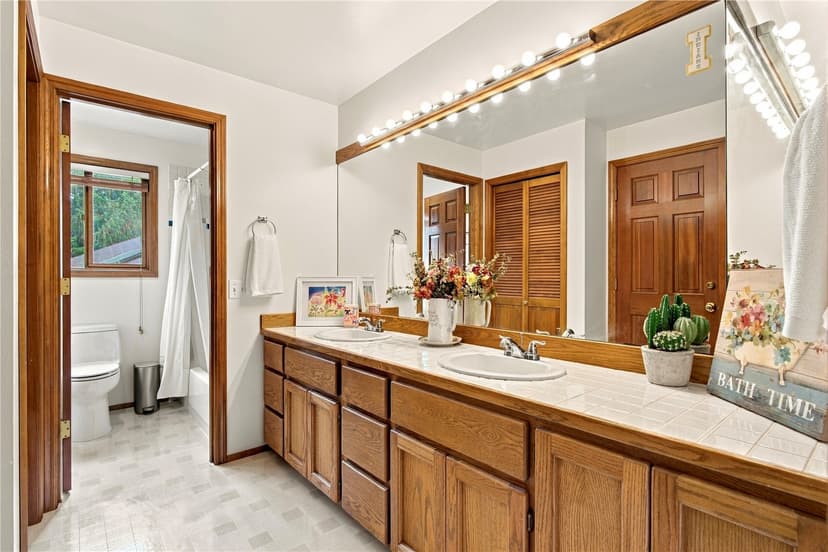 Property photo for 15452 SE 67TH ST, Bellevue photo 29