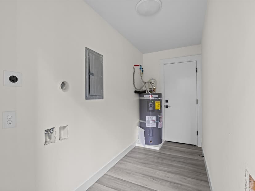 Property photo for 8600 7th Avenue S, Seattle photo 11