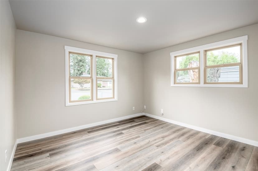 Property photo for 1009 Wheeler Street S, Tacoma photo 15