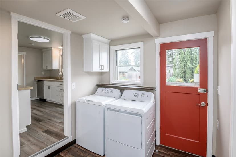 Property photo for 1009 Wheeler Street S, Tacoma photo 19