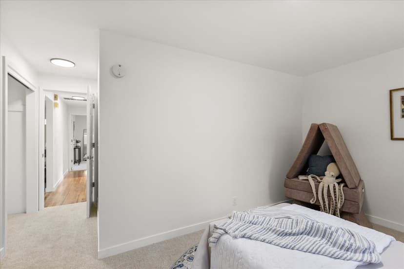 Property photo for 18328 73rd Avenue W, Edmonds photo 14