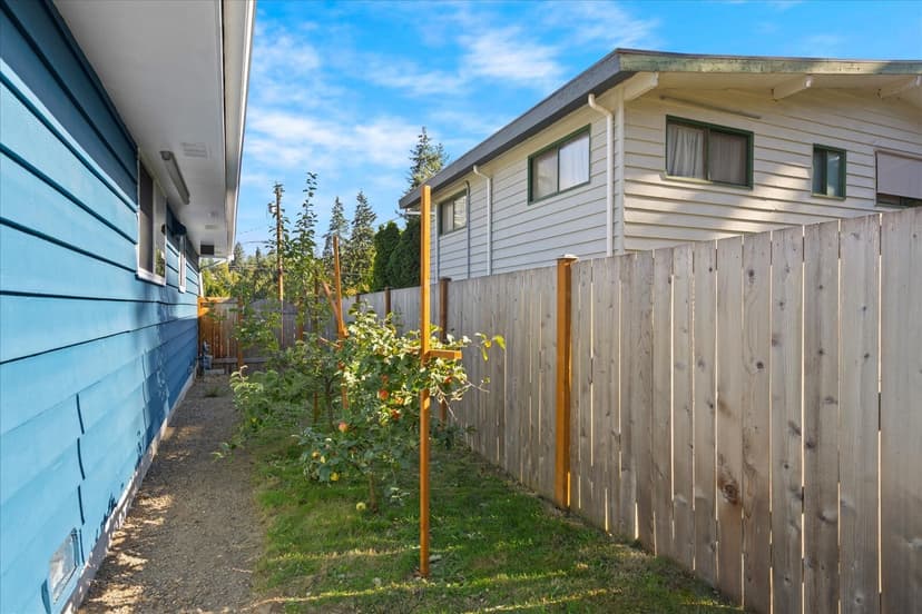 Property photo for 18328 73rd Avenue W, Edmonds photo 34