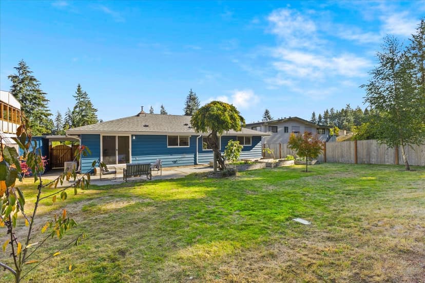 Property photo for 18328 73rd Avenue W, Edmonds photo 33