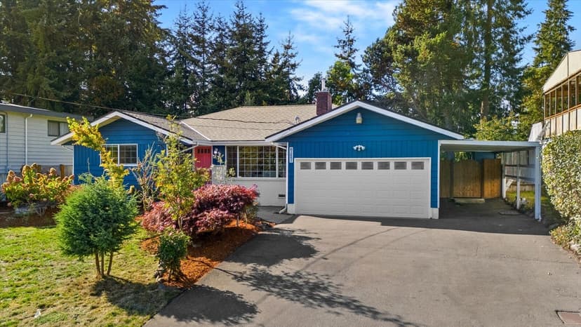 Property photo for 18328 73rd Avenue W, Edmonds photo 2