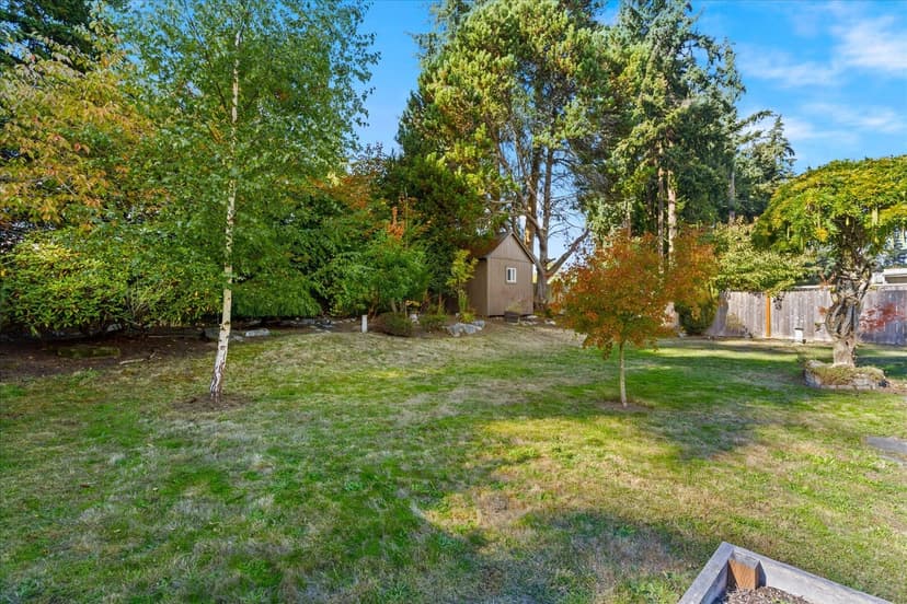 Property photo for 18328 73rd Avenue W, Edmonds photo 30