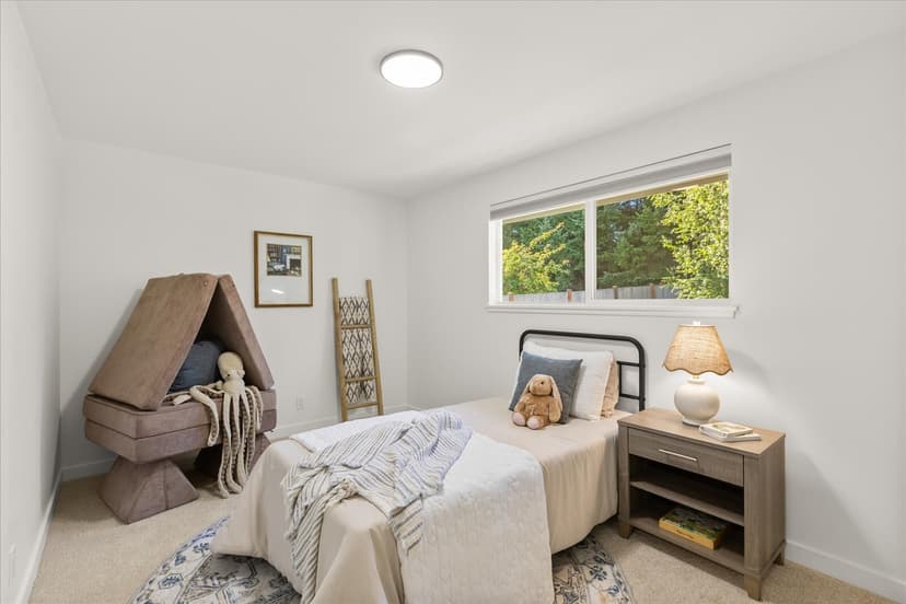 Property photo for 18328 73rd Avenue W, Edmonds photo 13
