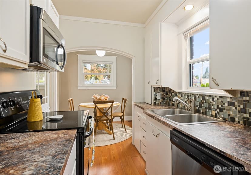 Property photo for 2407 Lombard Avenue #Unit A, Everett photo 10