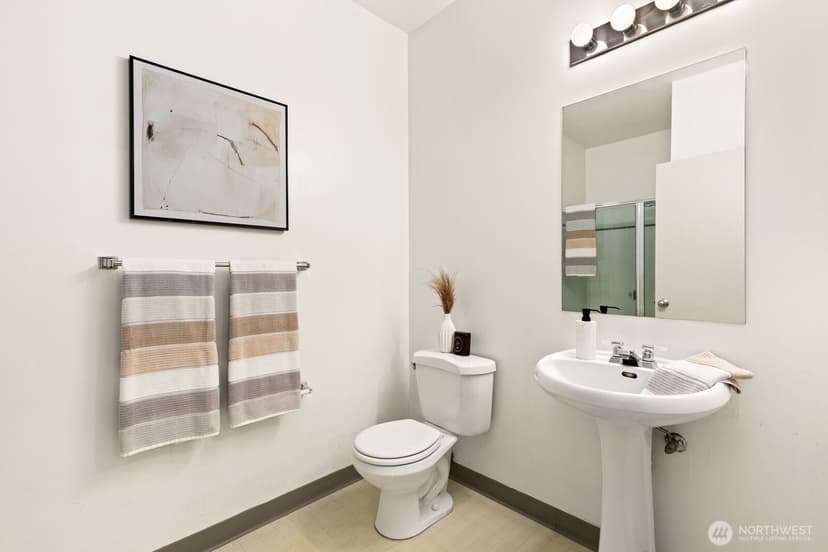 Property photo for 2414 1st Avenue ##309, Seattle photo 21