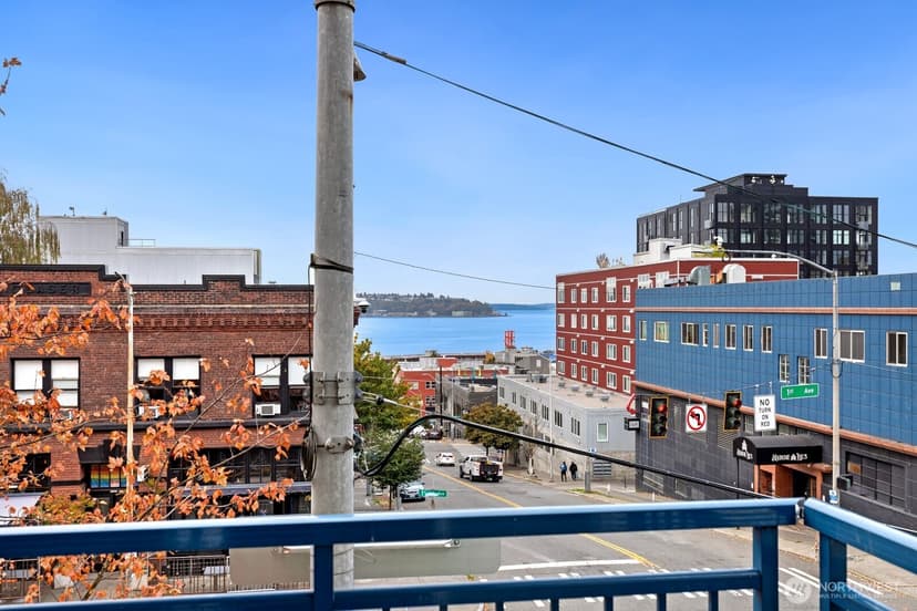 Property photo for 2414 1st Avenue ##309, Seattle photo 16