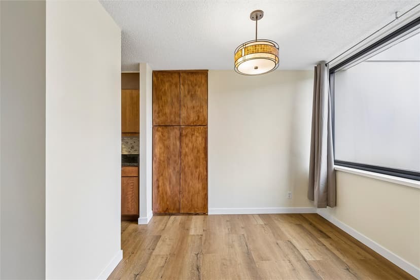 Property photo for 2100 Third Avenue #503, Seattle photo 9