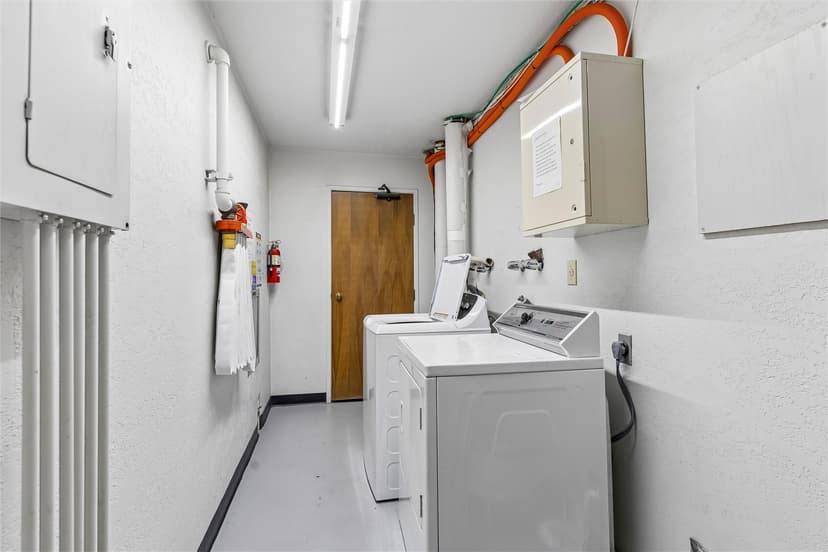 Property photo for 2100 Third Avenue #503, Seattle photo 17