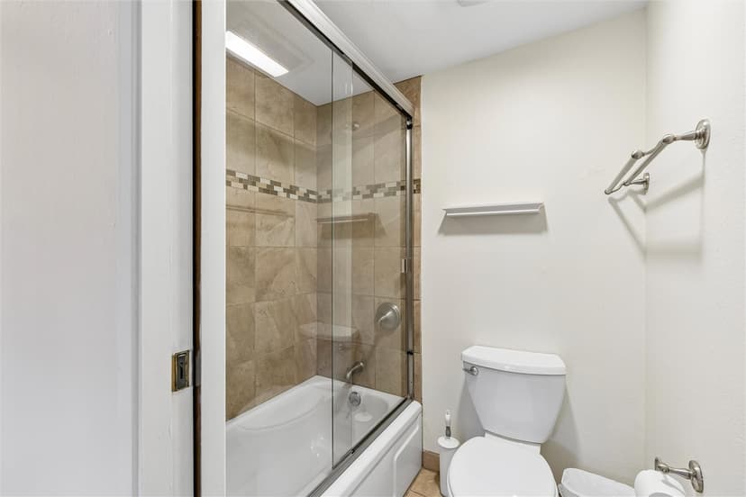 Property photo for 2100 Third Avenue #503, Seattle photo 12