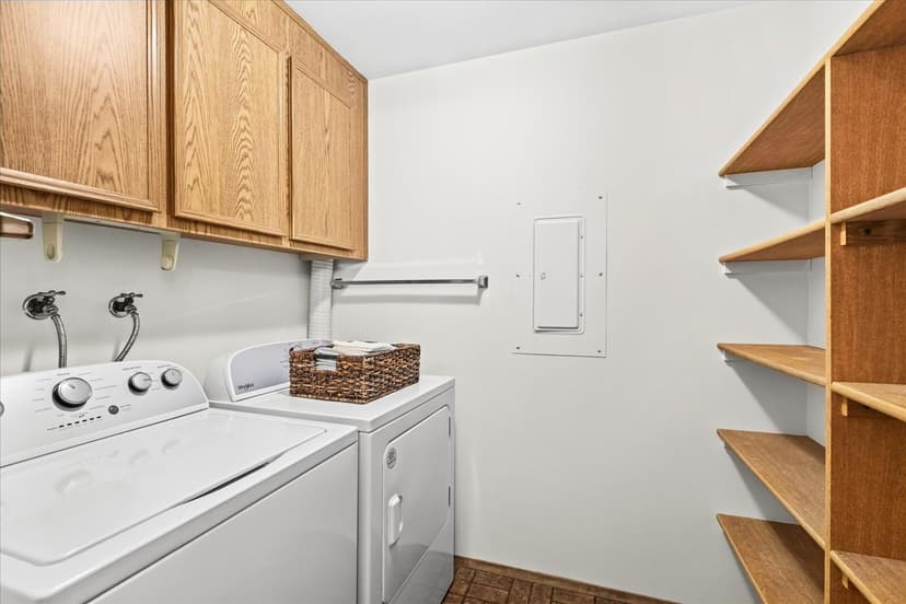Property photo for 200 James Street #102, Edmonds photo 26