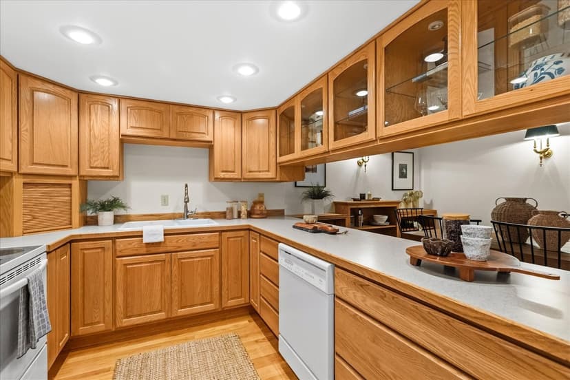 Property photo for 200 James Street #102, Edmonds photo 10