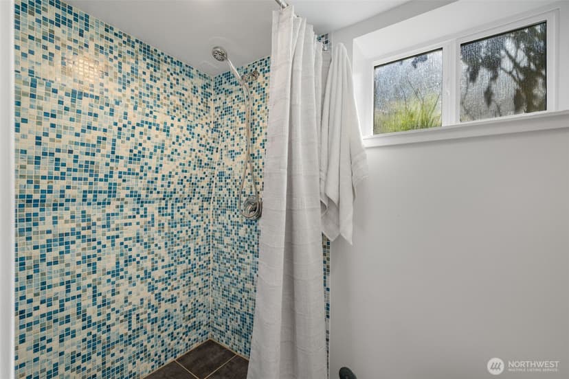Property photo for 6731 27th Avenue NW, Seattle photo 18