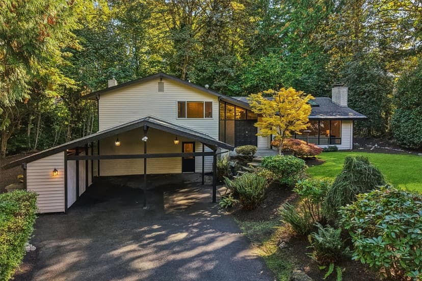 Property photo for 14469 NE 12th Place, Bellevue photo 39