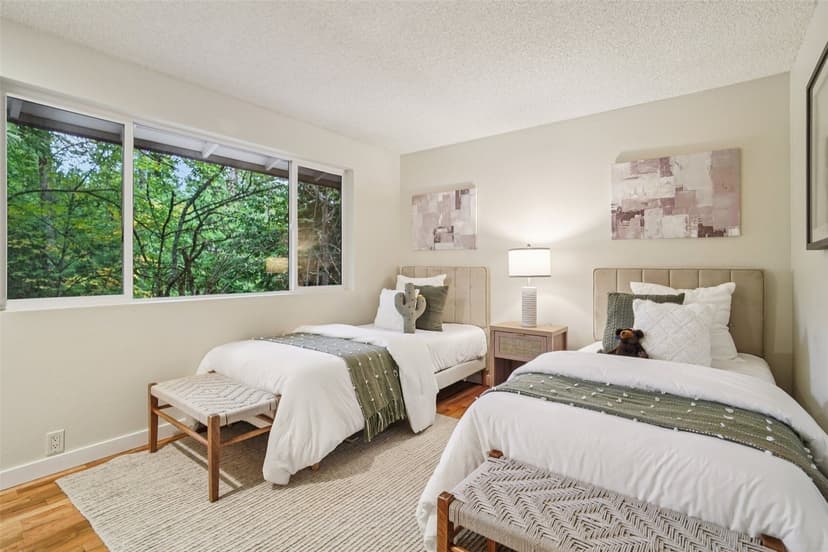 Property photo for 14469 NE 12th Place, Bellevue photo 18