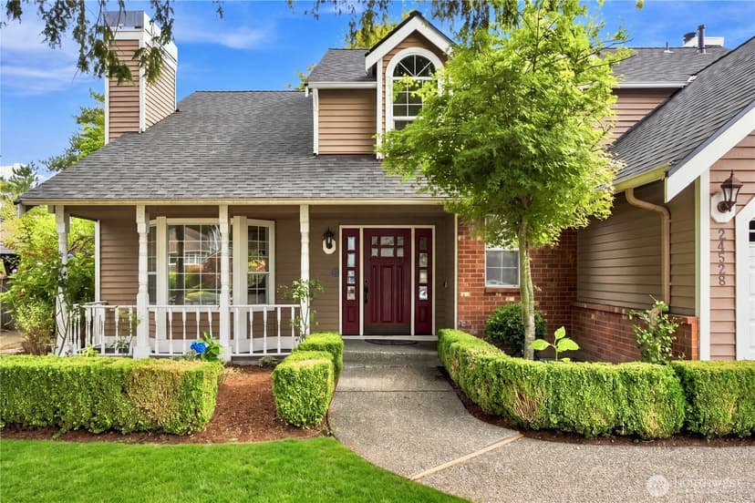 Property photo for 24528 SE 43rd Place, Issaquah photo 2
