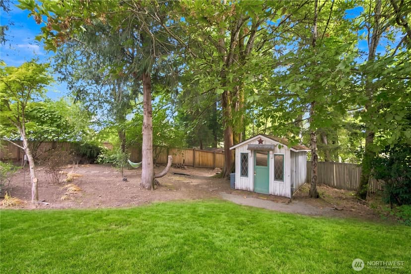 Property photo for 24528 SE 43rd Place, Issaquah photo 40