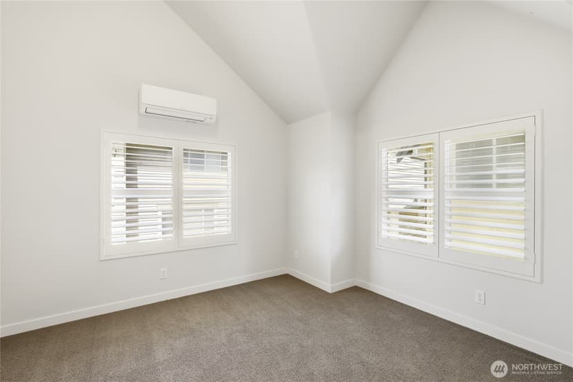 Property photo for 3128 Franklin Avenue E #B, Seattle photo 10