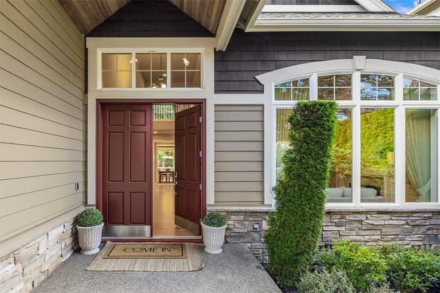 Property photo for 2817 275th Avenue SE, Sammamish photo 2
