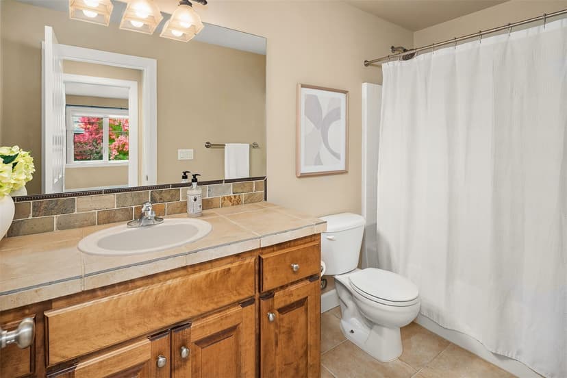 Property photo for 2817 275th Avenue SE, Sammamish photo 32