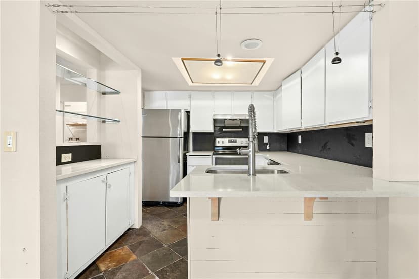 Property photo for 9446 Redmond Woodinville Road NE #D223, Redmond photo 11