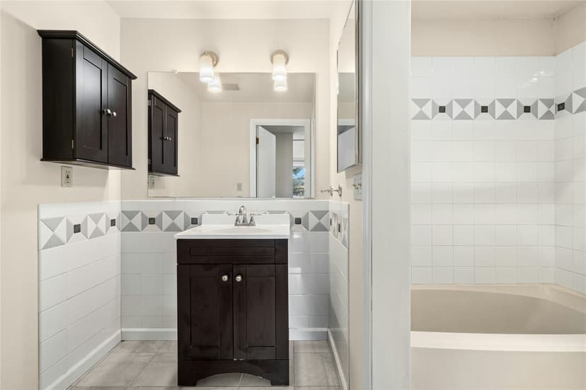 Property photo for 9446 Redmond Woodinville Road NE #D223, Redmond photo 20
