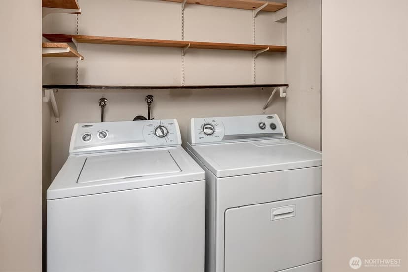 Property photo for 5025 California Avenue SW #406, Seattle photo 20