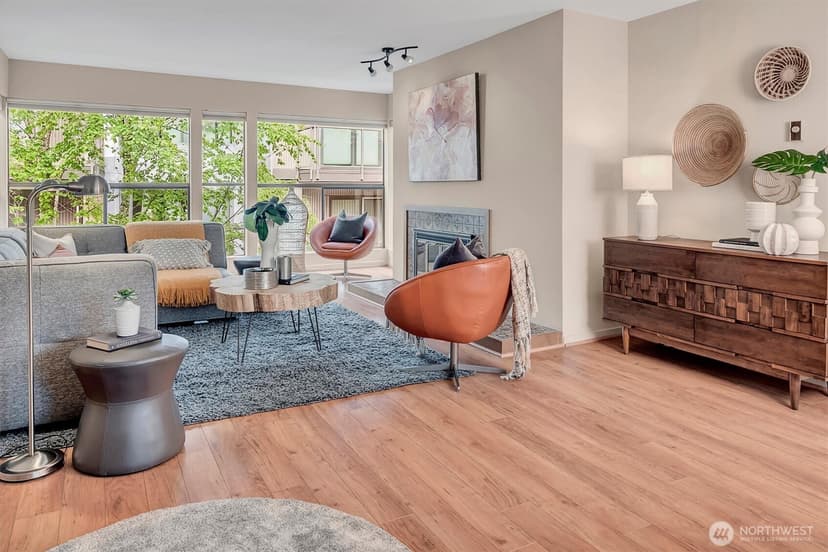 Property photo for 5025 California Avenue SW #406, Seattle photo 5