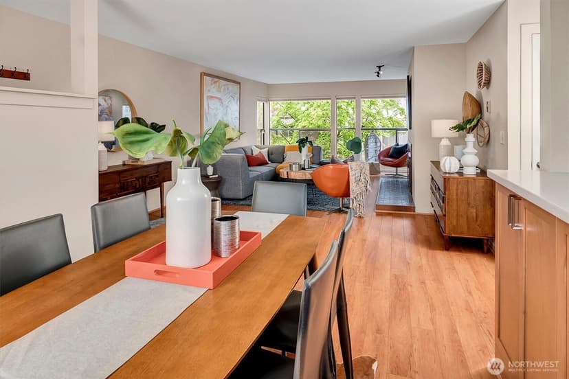 Property photo for 5025 California Avenue SW #406, Seattle photo 8