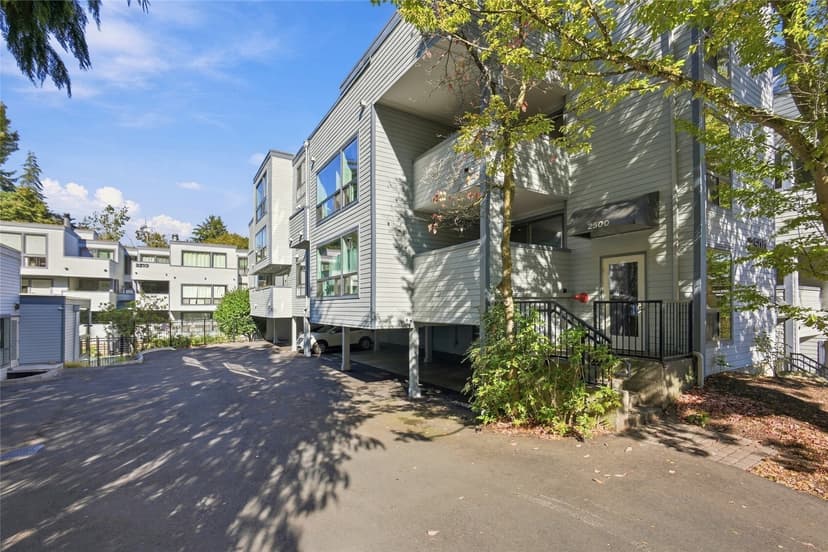 Property photo for 2500 W Manor Place #318, Seattle photo 25