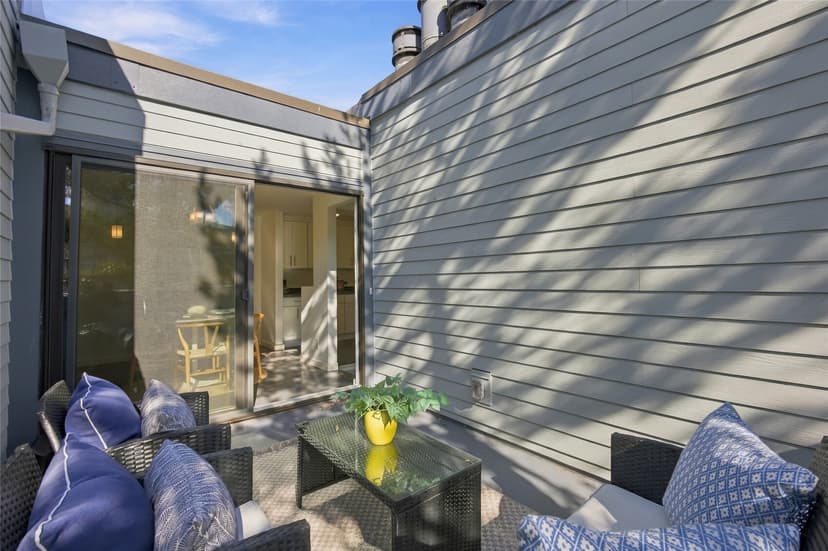 Property photo for 2500 W Manor Place #318, Seattle photo 14