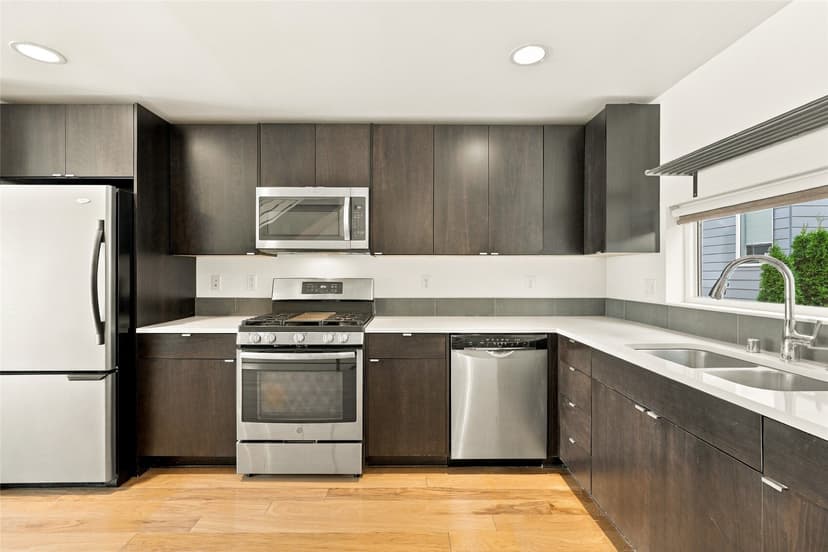 Property photo for 3648 36th Avenue S #B, Seattle photo 17