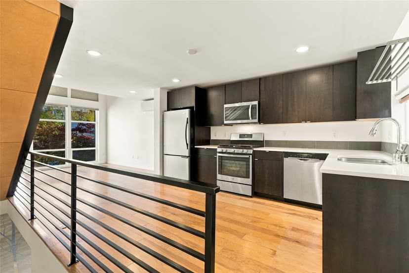 Property photo for 3648 36th Avenue S #B, Seattle photo 15