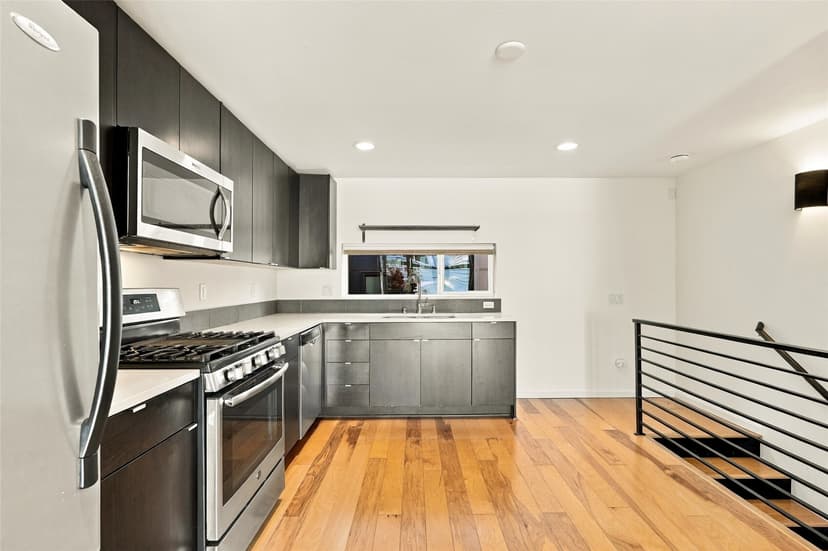 Property photo for 3648 36th Avenue S #B, Seattle photo 19