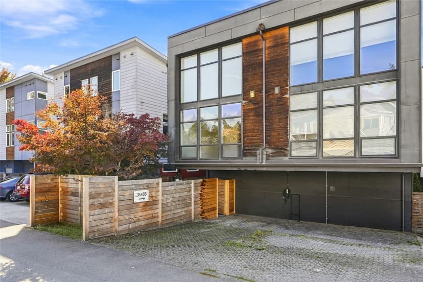 Property photo for 3648 36th Avenue S #B, Seattle photo 2