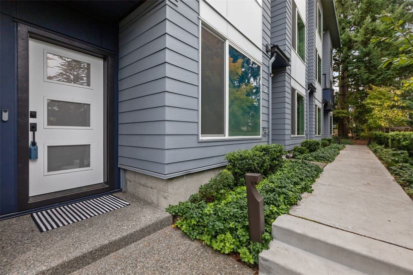 Property photo for 2150 N 147th Street #E, Shoreline photo 4