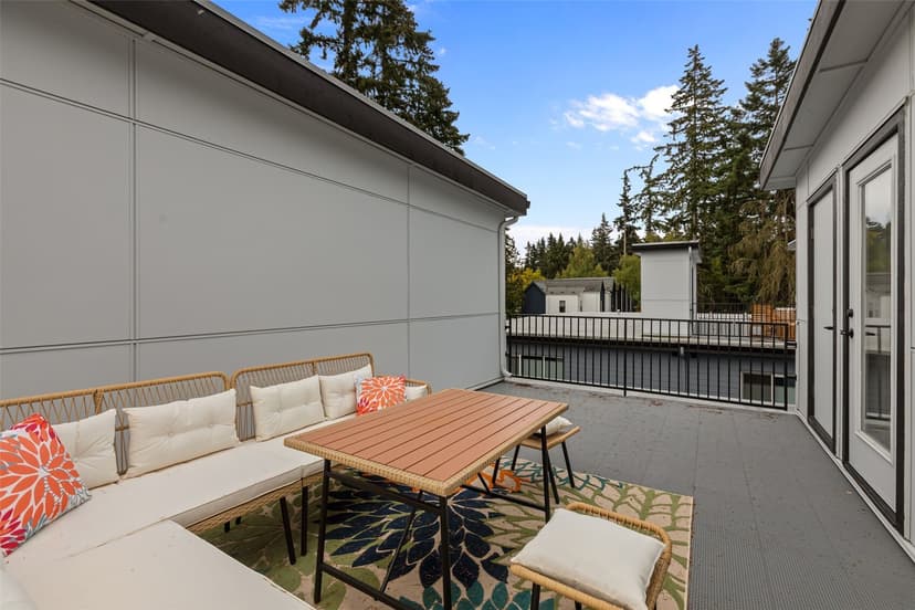 Property photo for 2150 N 147th Street #E, Shoreline photo 33