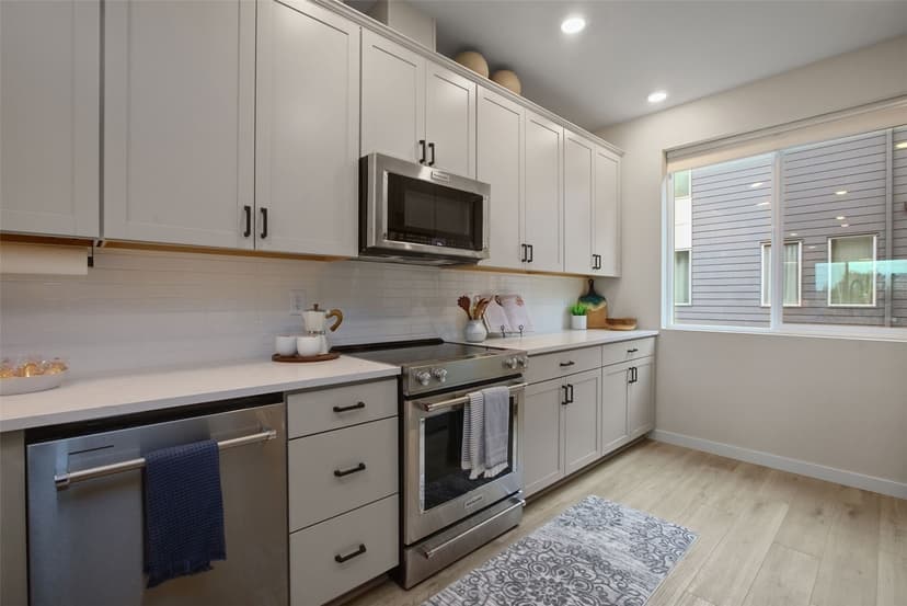 Property photo for 2150 N 147th Street #E, Shoreline photo 15