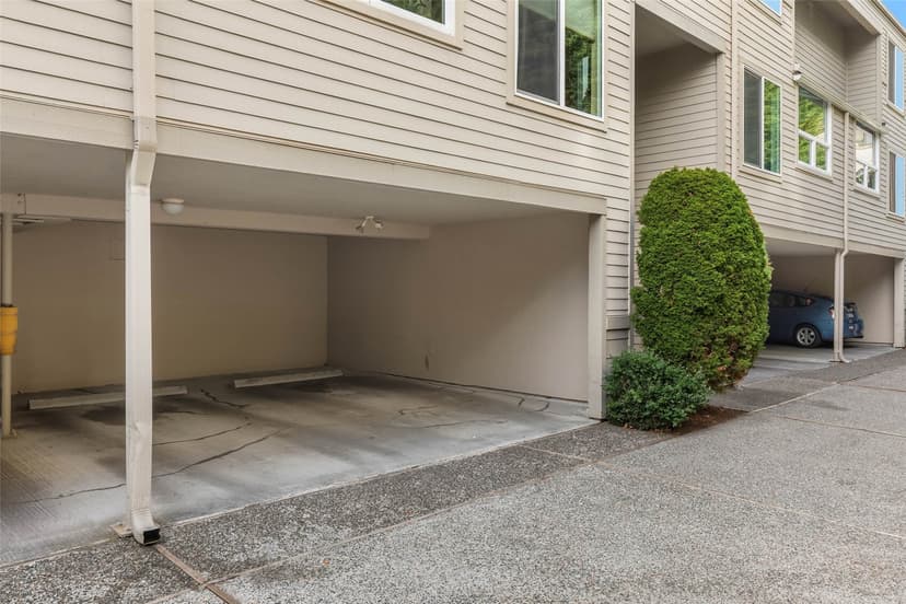 Property photo for 202 W Olympic Place #302, Seattle photo 22