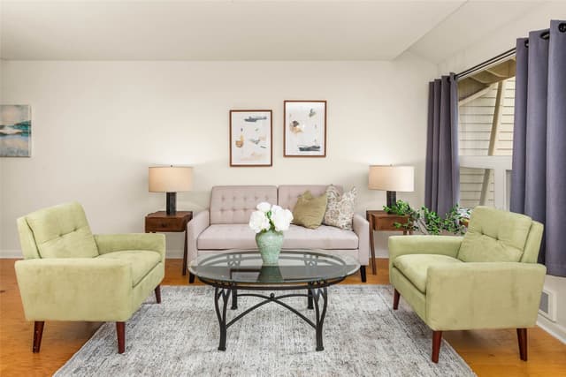 Property photo for 202 W Olympic Place #302, Seattle photo 4