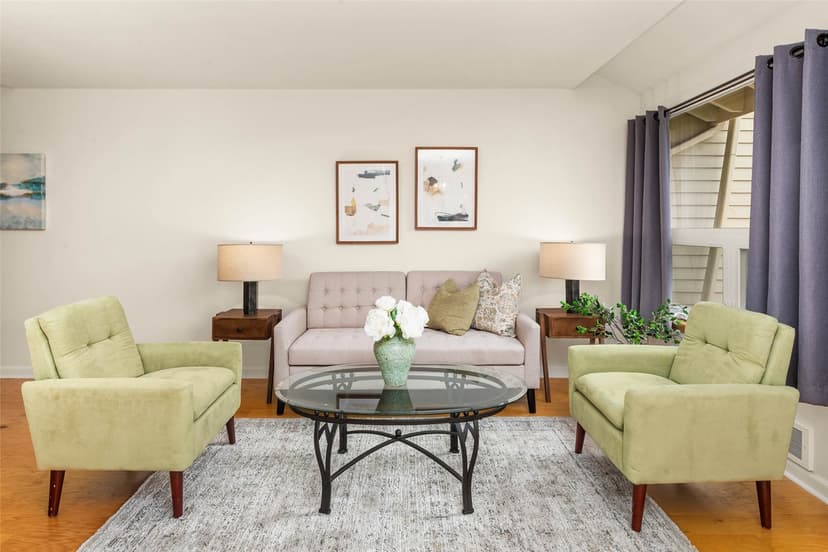 Property photo for 202 W Olympic Place #302, Seattle photo 4