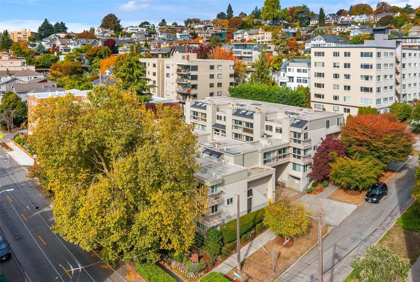 Property photo for 202 W Olympic Place #302, Seattle photo 24