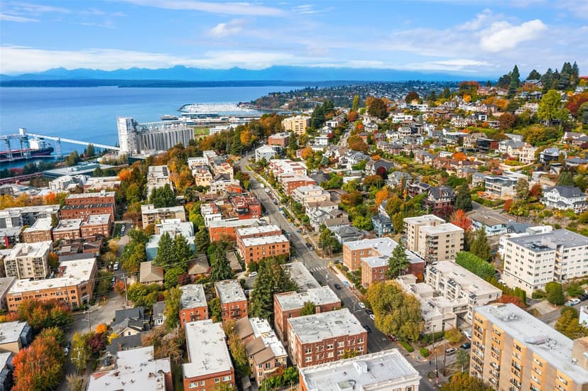 Property photo for 202 W Olympic Place #302, Seattle photo 28