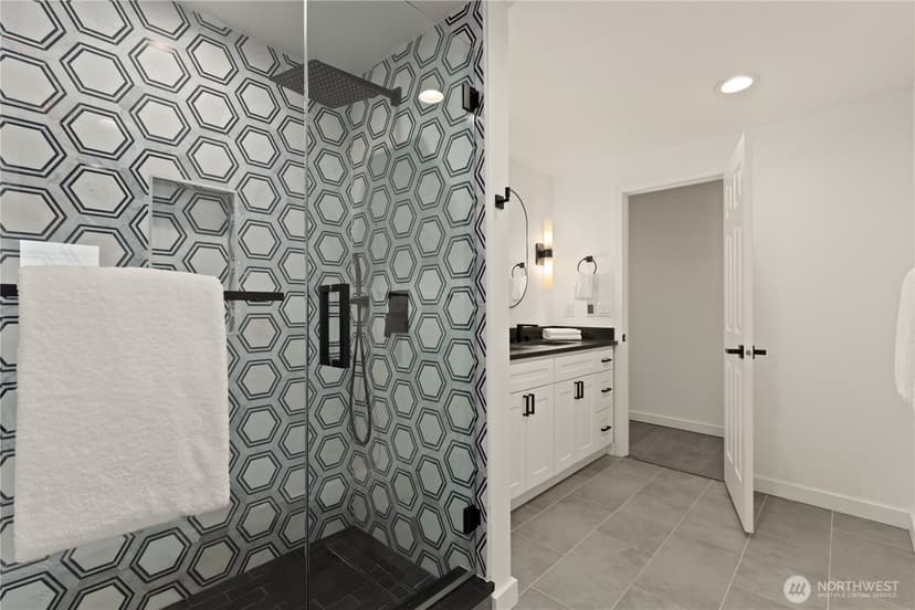 Property photo for 7712 89th Place SE, Mercer Island photo 36