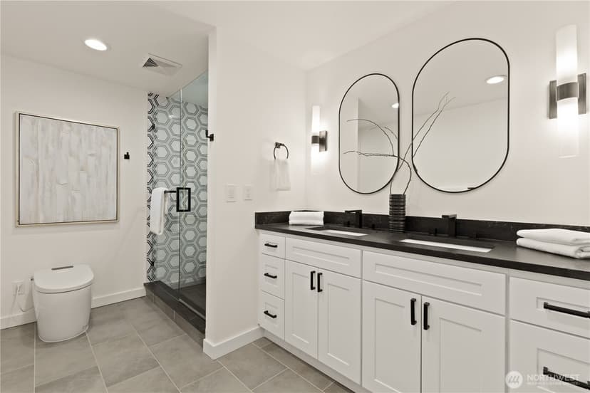 Property photo for 7712 89th Place SE, Mercer Island photo 35